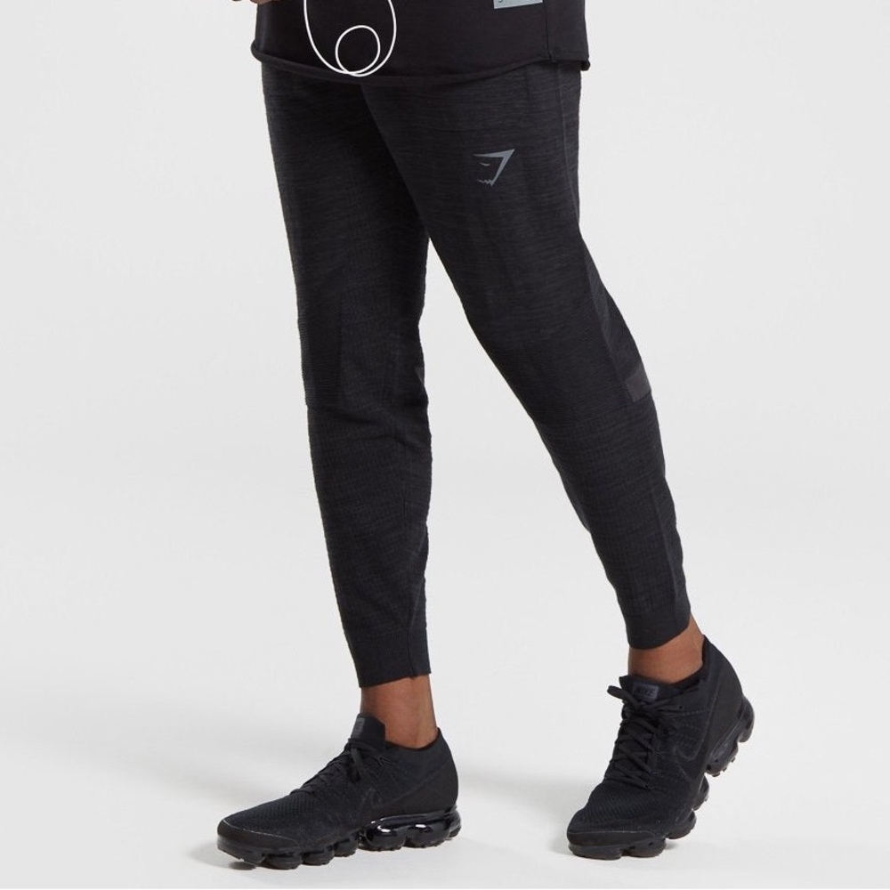 Gymshark Pinnacle Knit Joggers